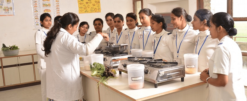 Heritage College of Nursing, Varanasi - Admissions, Contact ...