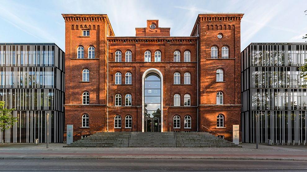 Hamburg University of Technology (TUHH) Hamburg Courses, Ranking, Admission  Criteria, Fee & Scholarships