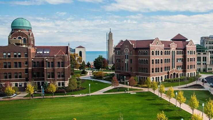 Loyola University, Chicago Courses, Fees, Ranking, & Admission Criteria